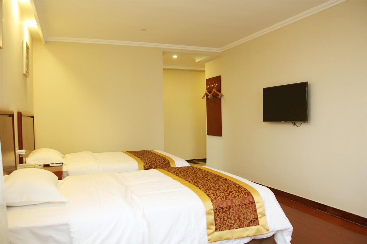 Greentree Inn Jiangsu Wuxi Jiangyin City Qingyang Town Fuqian Road Express Hotel Extérieur photo